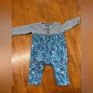 Tea Collection girls coverall 0-3m